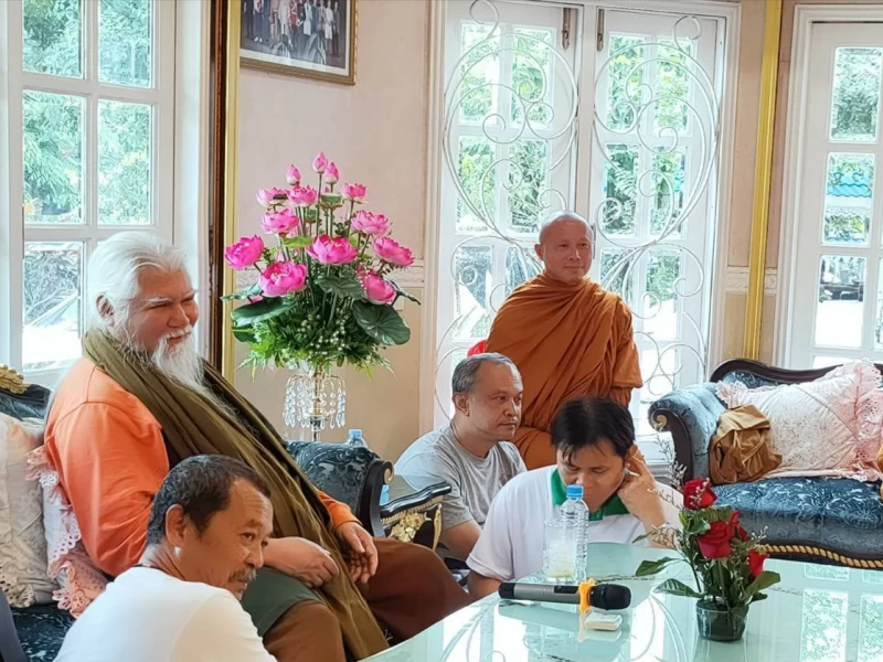 หน้านอกบอกความงาม หน้าในบอกความดี  หน้าที่บอกความสามารถ.ท่านพระหมอสมชาติ นันทโก.