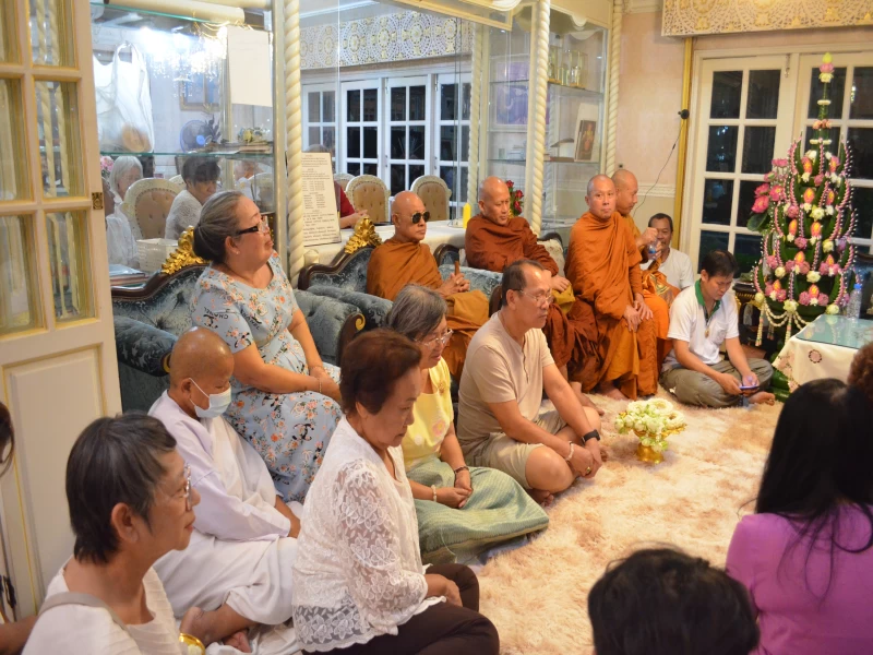 สิ่งทุกอย่างในโลกและจักรวาลเป็นธรรมชาติแห่งการไหลเลื่อนอยู่ โดยตลอดรวมทั้งสิ่งมีชีวิตและไร้ชีวิต กระทั่งบุญหรือบาปดีหรือชั่วทั้งปวง ย่อมเกิดเป็นมายาเกิดมายาดับ หาได้อยู่ในการเกิดดับไม่