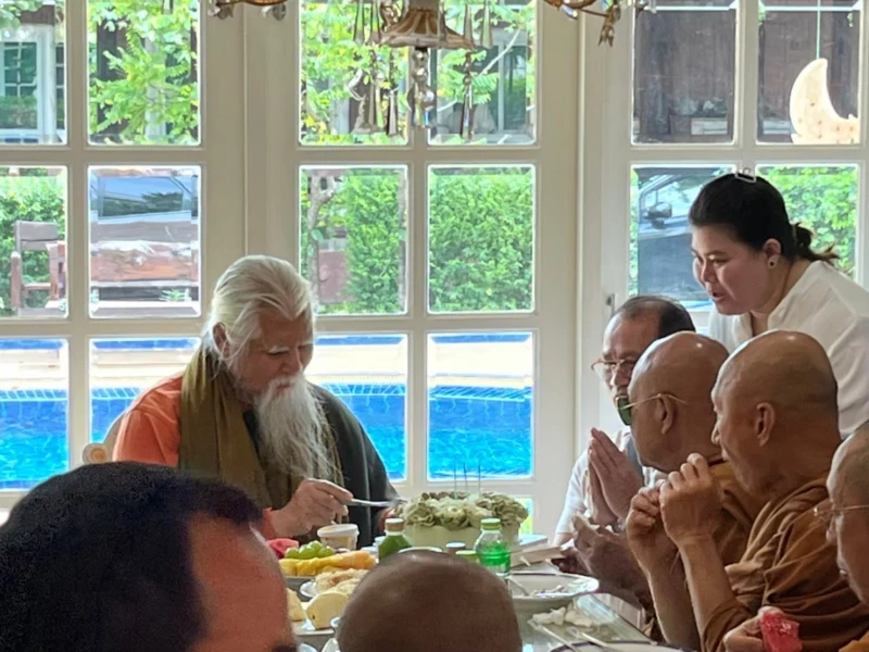 ที่สุดของทาน คือศรัทธา ที่สุดของศีล คือ วิรัติ ที่สุดของสมาธิ คือ อัปปนา ที่สุดของปัญญา คือ เห็นแจ้งพระไตรลักษณ์