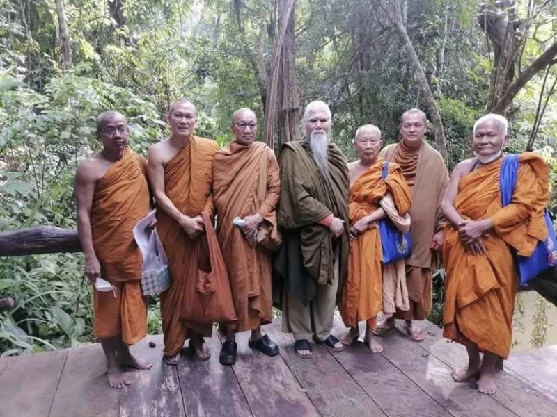 บริสุทธิ์หรือไม่บริสุทธิ์เป็นของจำเพาะตน  ใครจะทำให้ตนบริสุทธิ์ก็ไม่ได้  ใครจะทำให้ตนไม่บริสุทธิ์ก็ไม่ได้ ตนทำเองทั้งนั้น