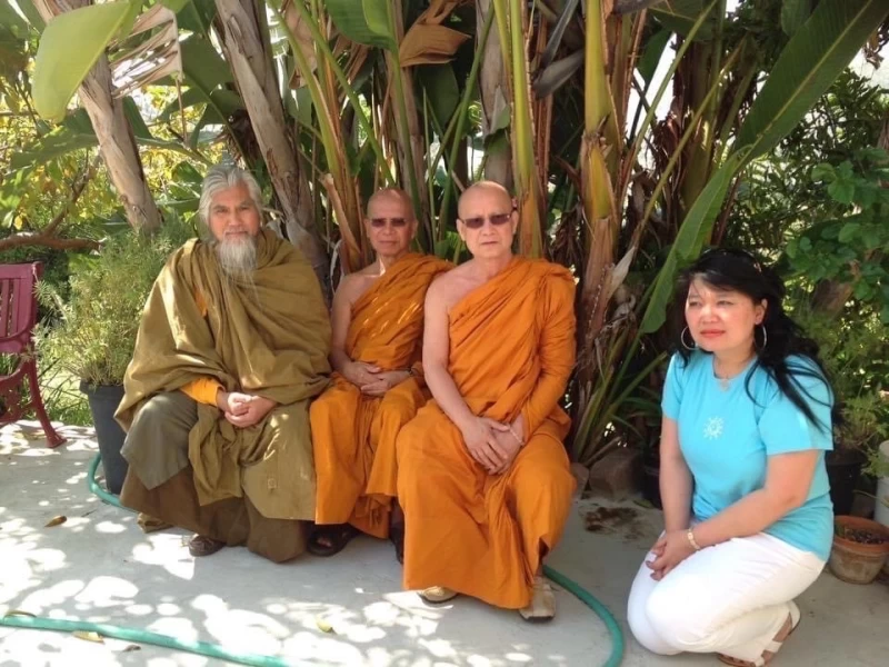 วัตถุไม่สามารถช่วยโลกให้สงบ จะต้องอาศัยธรรมะช่วยทำให้โลกร่มเย็น