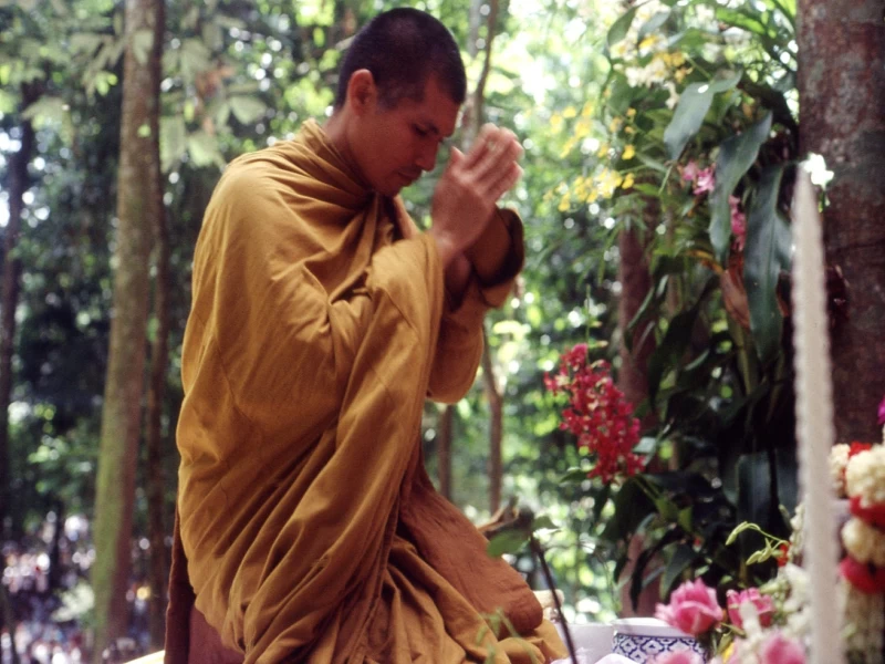 ลักษณะแห่งธรรมคู่นั้นเกิด จากการที่จิตให้ค่าความหมายกับสรรพสิ่งเช่น มีขึ้นบน มีลงล่าง มีใหญ่มีเล็ก มีสว่างมีมืด รู้สึกดีรู้สึกแย่ หรือให้ค่าว่าเป็นมนุษย์หรือเป็นอมนุษย์ จิตของเราเป็นเช่นนั้เสมอ.