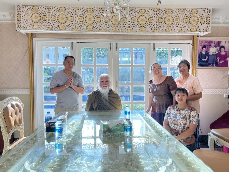 วงจรแห่งการเปลี่ยนแปลงนี้ แสดงให้เห็นว่าความสัมพันธ์ระหว่างทุกสิ่งในธรรมชาติ เป็นสิ่งสำคัญสำหรับชีวิตที่ต่อเนื่องและซ่อนอยู่ในนั้นคือ ความดีของธรรมชาติ แดด ฝนก็ตกใส่ โดยไม่ต้องร้องขอ ให้และให้ตลอด.