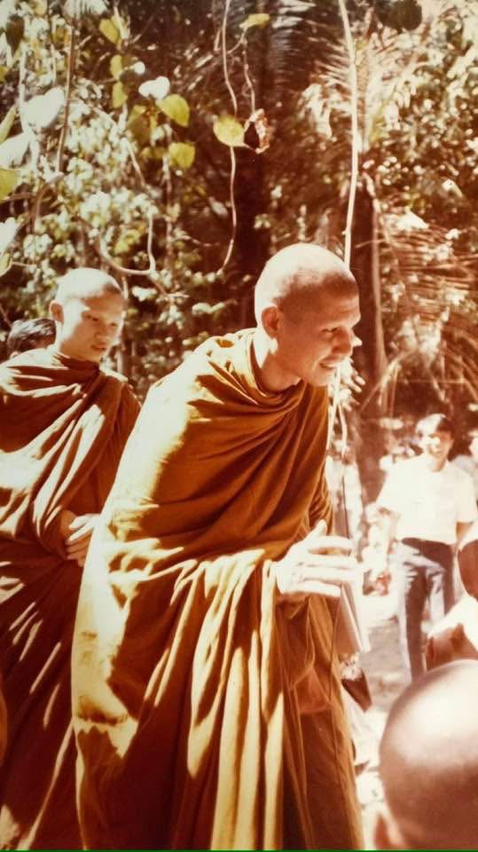 Dhamma by Venerable Master Yantra Amaro   Sukha(幸福):